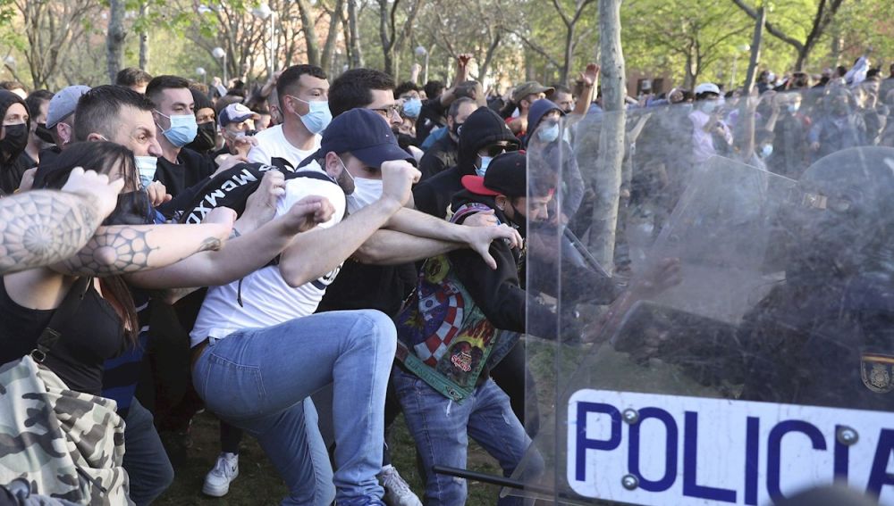 Pablo Iglesias acusa a Vox de "ir a provocar violencia a Vallecas, hacer  apología del terrorismo y reivindicar el franquismo" | Onda Cero Radio