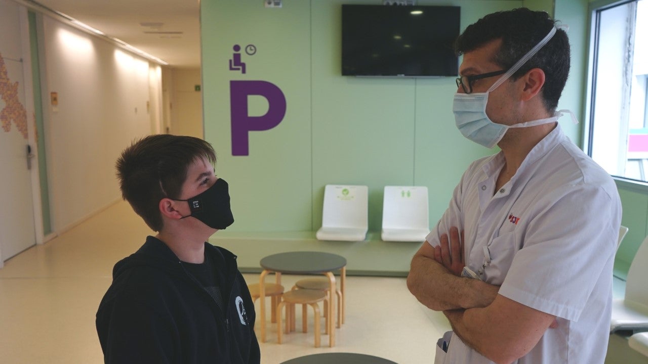 Un niño montisonense se cura de la epilepsia gracias a una intervención con láser Un niño montisonense se cura de la epilepsia gracias a una intervención con láser