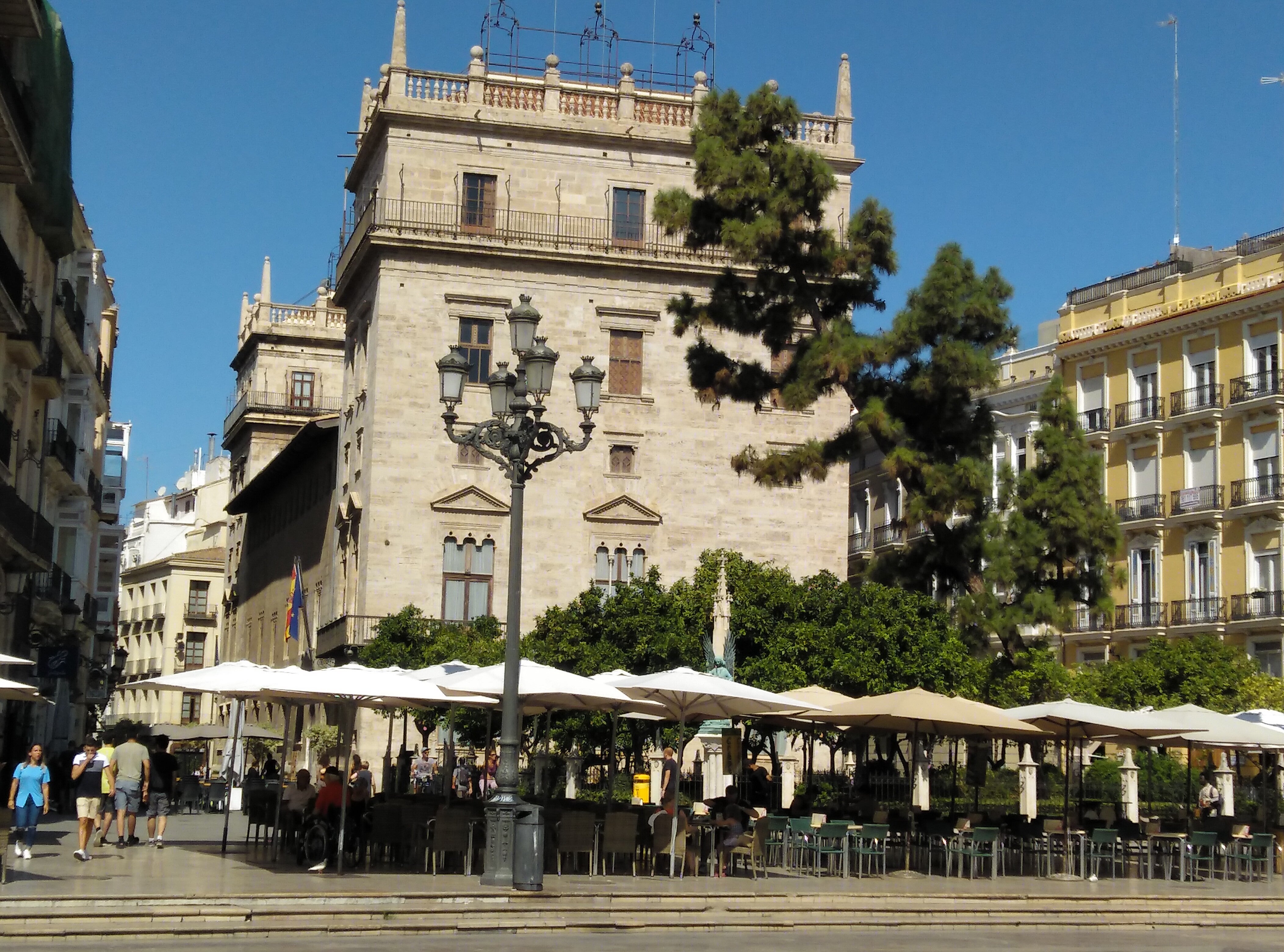 El Palau de la Generalitat reabre sus puertas como previa al 9 d'Octubre El Palau de la Generalitat reabre sus puertas como previa al 9 d'Octubre