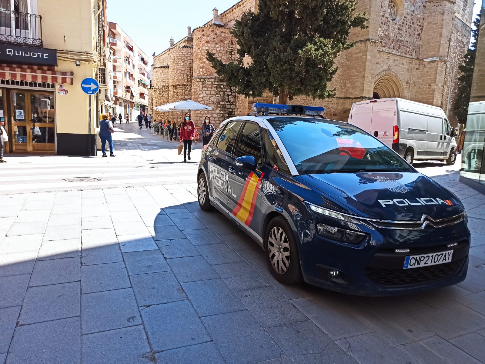 Detenienen en Puertollano a dos jóvenes que abordaron violentamente a una pareja para robarles Detenienen en Puertollano a dos jóvenes que abordaron violentamente a una pareja para robarles