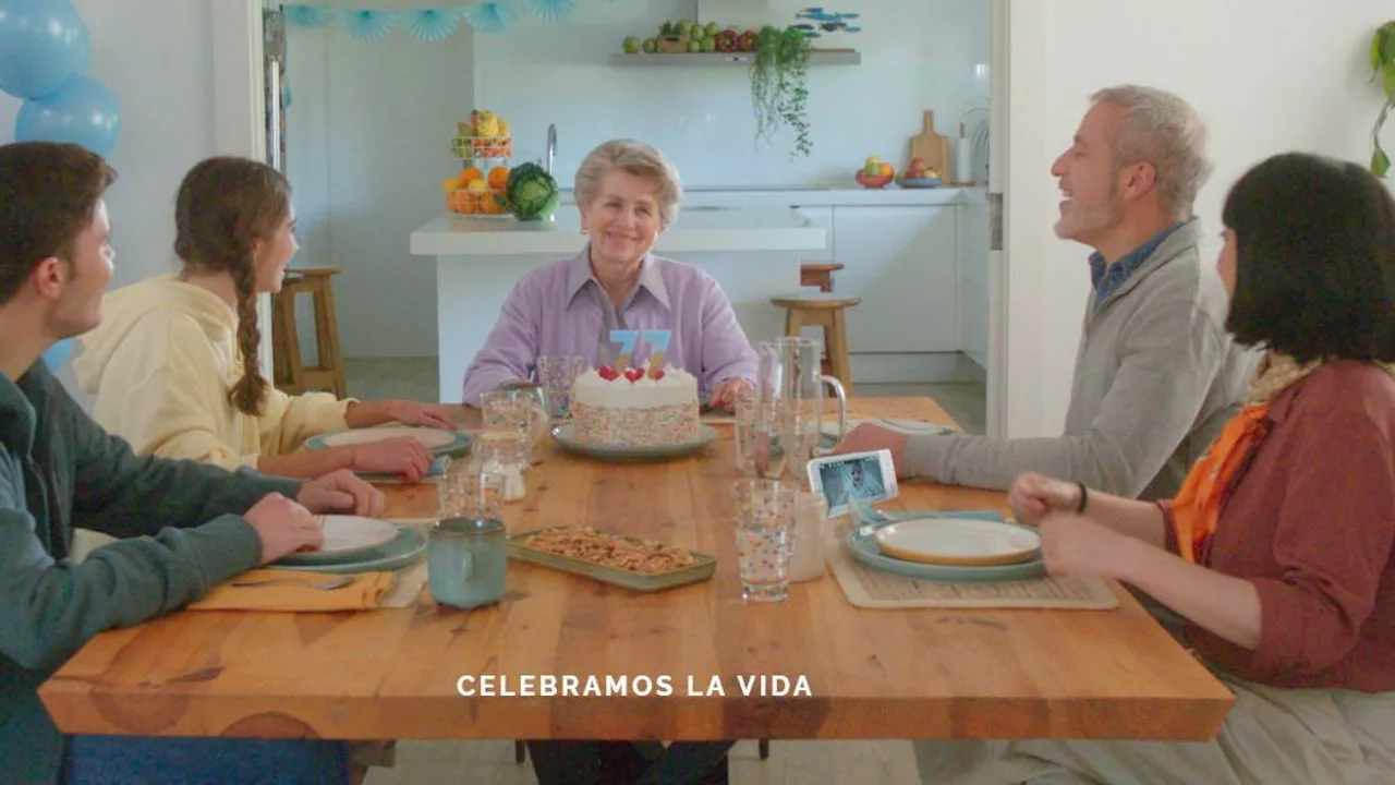 La AEP lanza la campaña "Las vacunas cumplen"