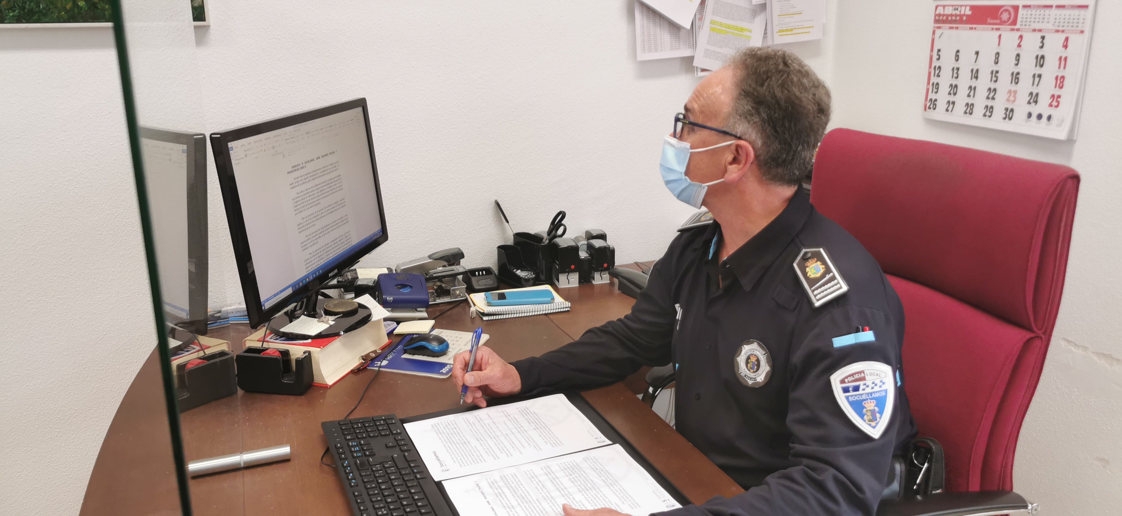 La Policía Local de Socuéllamos continúa trabajando en diferentes planes para frenar la expansión del virus en el municipio La Policía Local de Socuéllamos continúa trabajando en diferentes planes para frenar la expansión del virus en el municipio