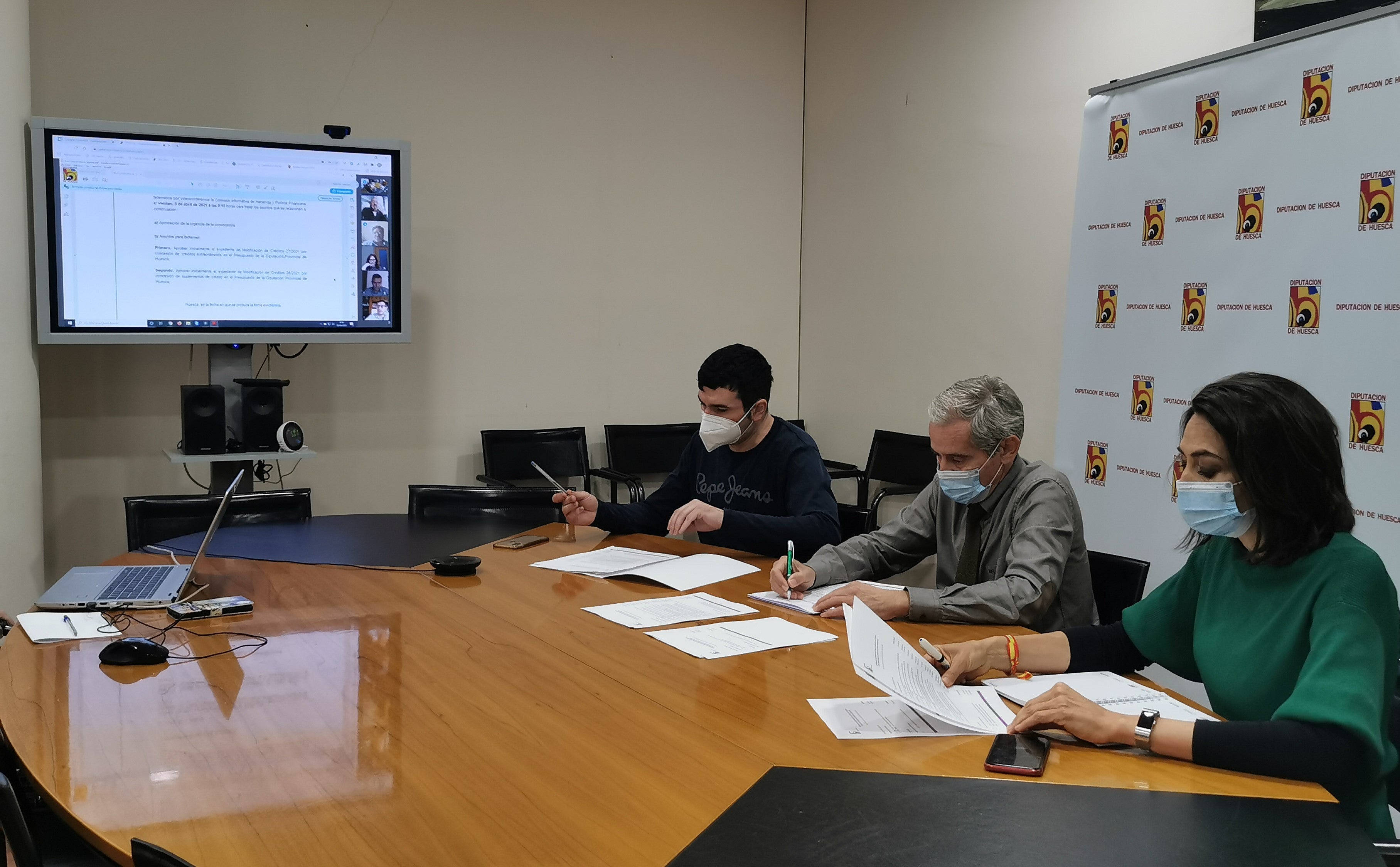 Cinco millones de los remanentes para reactivar la economía de la provincia Cinco millones de los remanentes para reactivar la economía de la provincia