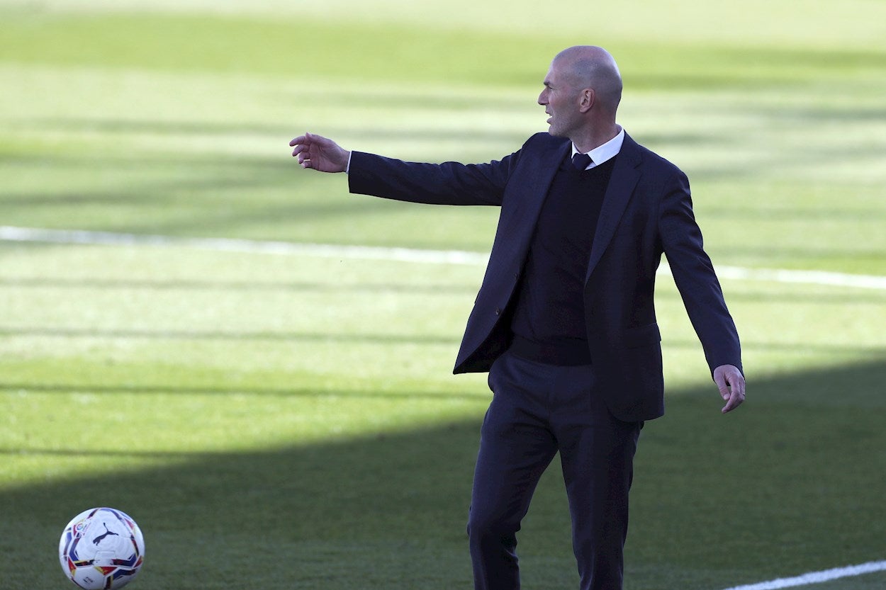 Alineaciones de Real Madrid y Barcelona hoy en LaLiga Alineaciones de Real Madrid y Barcelona hoy en LaLiga