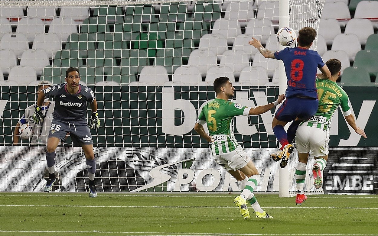 El Atlético de Madrid empata con el Betis y aguanta el liderato El Atlético de Madrid empata con el Betis y aguanta el liderato
