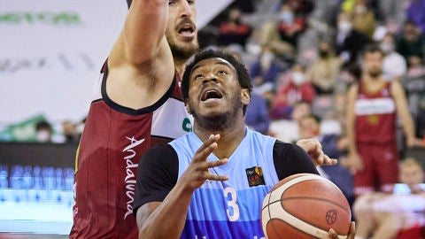 El Liberbank Oviedo cay&oacute; en Granda seis jornadas despu&eacute;s.