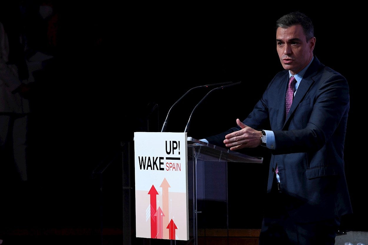 Sánchez promete 800.000 empleos, pero reconoce que habrá restricciones presupuestarias Sánchez promete 800.000 empleos, pero reconoce que habrá restricciones presupuestarias