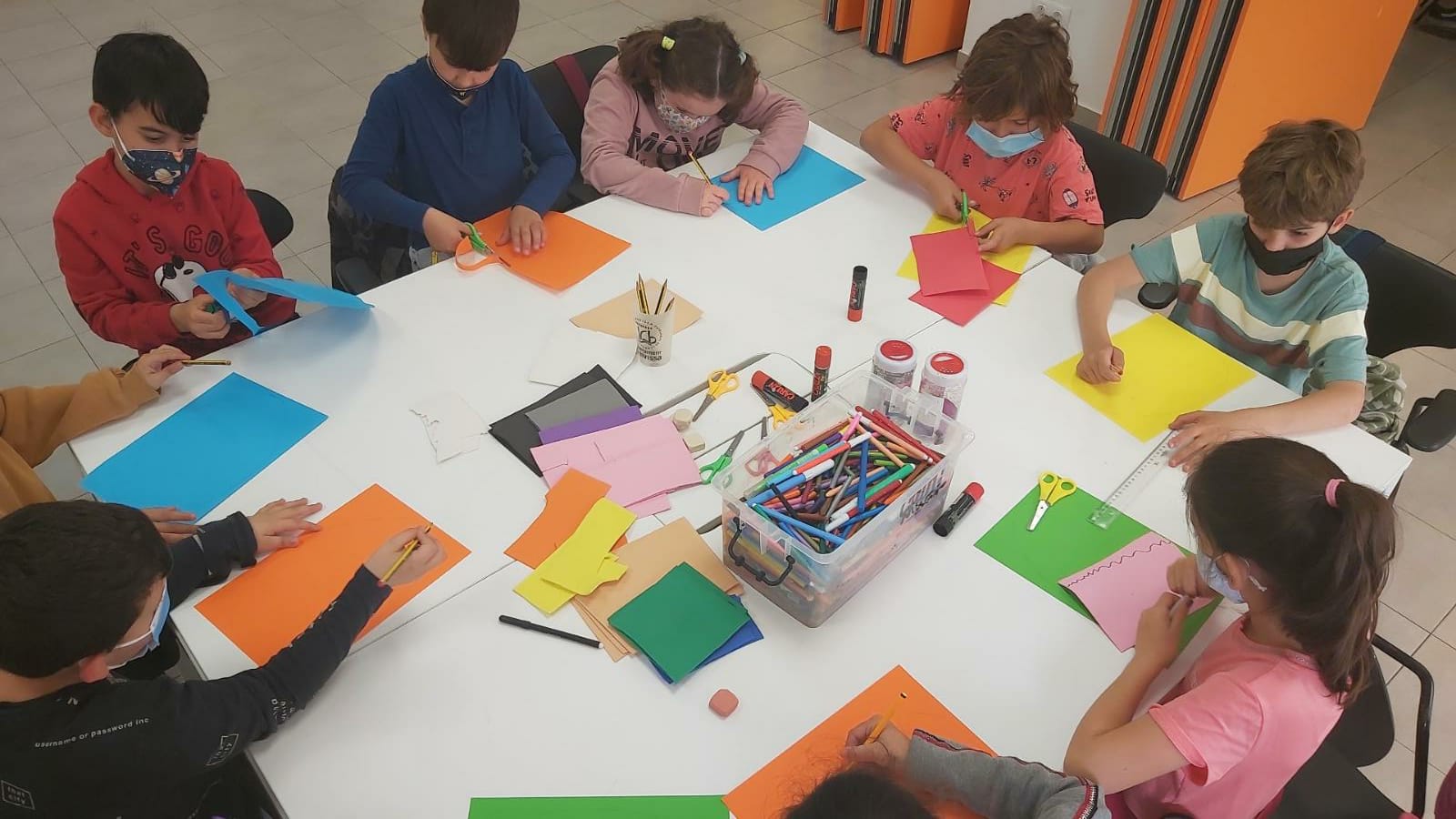 El Centro de Creación Joven de Ibiza recibió 68 niños en Semana Santa. El Centro de Creación Joven de Ibiza recibió 68 niños en Semana Santa.