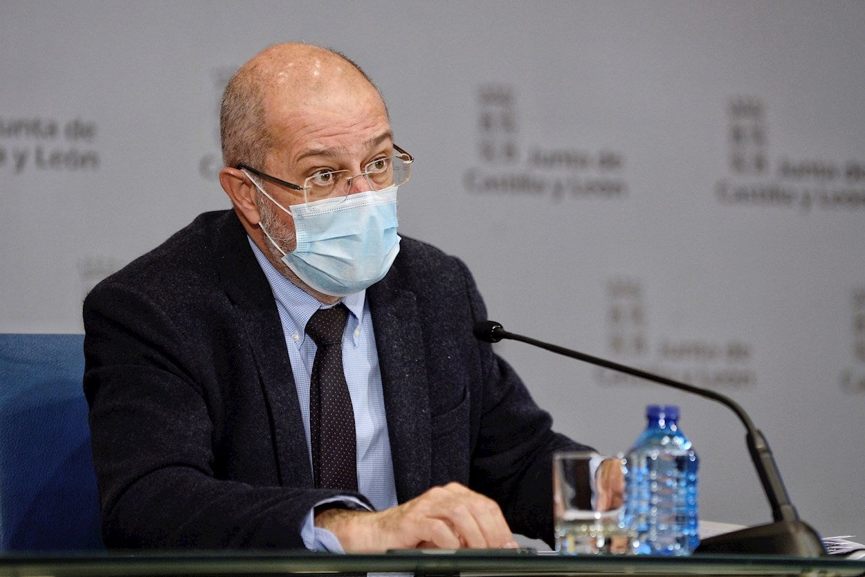 Francisco Igea: "Los políticos han llegado a la conclusión de que los ciudadanos son imbéciles" Francisco Igea: "Los políticos han llegado a la conclusión de que los ciudadanos son imbéciles"