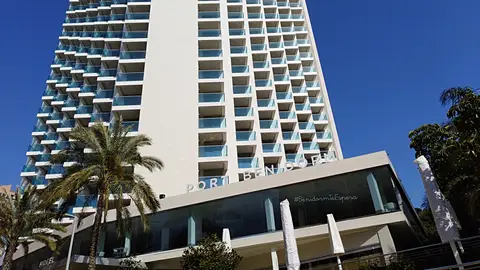 Esta Semana Santa sólo han abierto 16 de los 140 hoteles de Benidorm. HOTEL BENIDORM