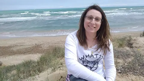 Eva Gil Soriano, escritora de novela romántica. DÍA DEL LIBRO