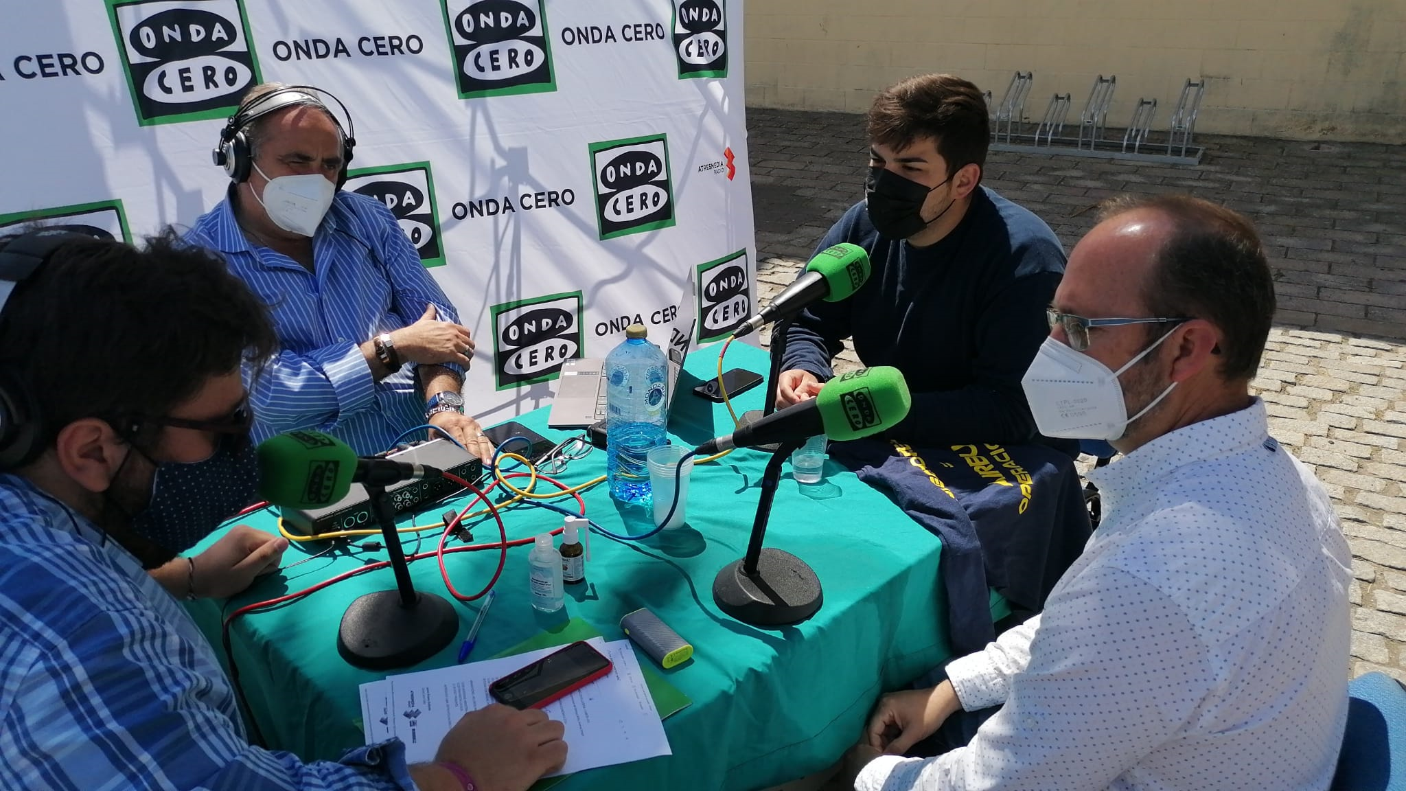 Alfredo Fernández y Manuel Izco, sobre Airbus: "No soportamos más que Cádiz sea la punta de lanza cuando se habla de desmantelar la industria" Alfredo Fernández y Manuel Izco, sobre Airbus: "No soportamos más que Cádiz sea la punta de lanza cuando se habla de desmantelar la industria"