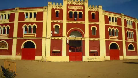 Plaza de toros de Mérida Plaza de toros de Mérida