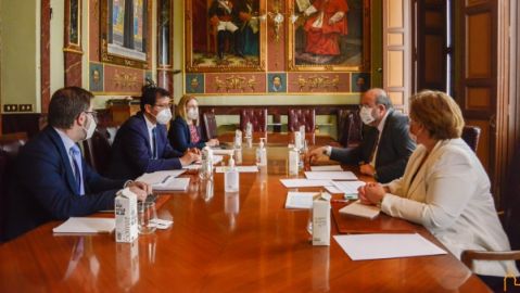 Reunión entre Caballero y Martínez Guijarro Reunión entre Caballero y Martínez Guijarro