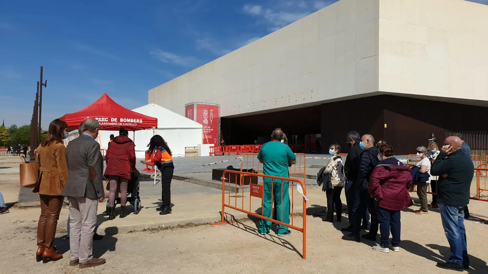 La falta de dosis paraliza la vacunación masiva en el Auditorio de Castelló