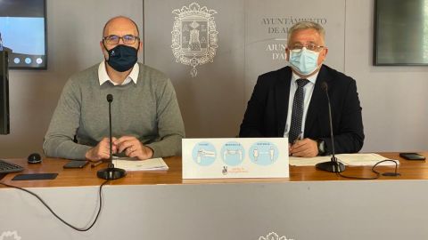 Los portavoces del equipo de gobierno Manuel Villar y Antonio Manresa Los portavoces del equipo de gobierno Manuel Villar y Antonio Manresa