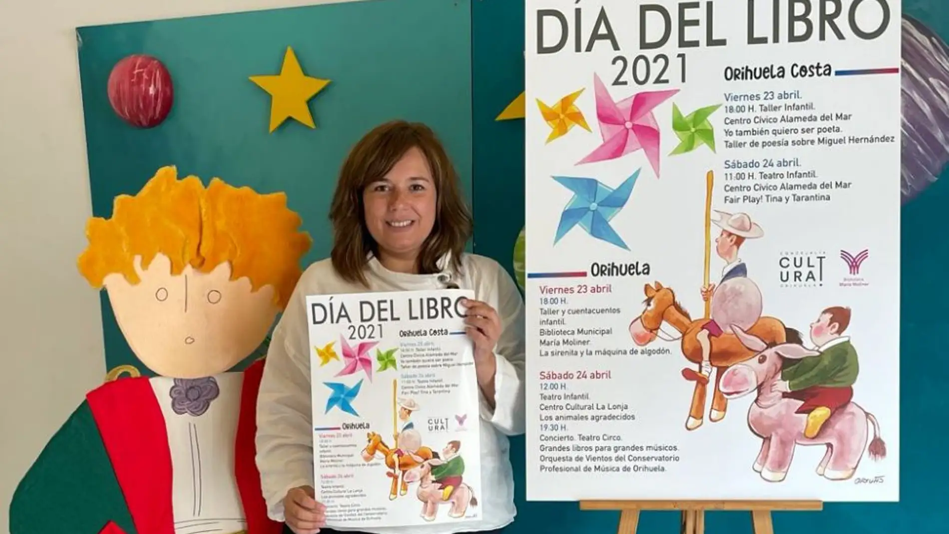 Mar Ezcurra, concejal de Cultura, ha presentado el Día del Libro que se celebrará el viernes 23 y sábado 24 de abril en Orihuela y Orihuela Costa con diversas actividades enfocadas al fomento de la lectura 
