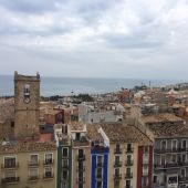 Villajoyosa en una mañana nublada.