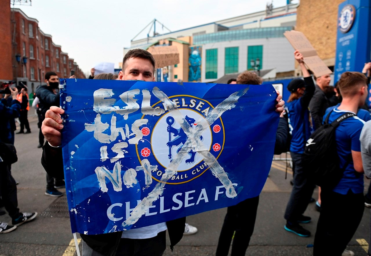 La Superliga se tambalea: los clubes ingleses estudian su marcha con Chelsea y City a la cabeza La Superliga se tambalea: los clubes ingleses estudian su marcha con Chelsea y City a la cabeza