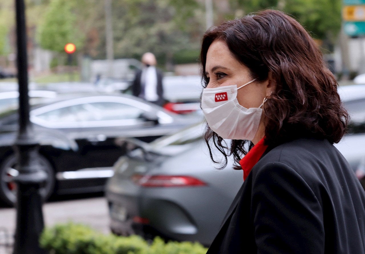 Las preguntas de Amón: "¿No le conviene a Ayuso que el debate se convierta en un todos contra ella? Las preguntas de Amón: "¿No le conviene a Ayuso que el debate se convierta en un todos contra ella?