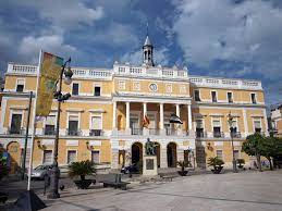 CCOO critica la falta de personal que sufre el Ayuntamiento de Badajoz desde hace años CCOO critica la falta de personal que sufre el Ayuntamiento de Badajoz desde hace años