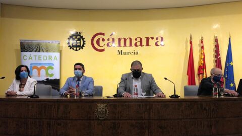 El cierre del trasvase Tajo-Segura implicaría un aumento de las emisiones de CO2 El cierre del trasvase Tajo-Segura implicaría un aumento de las emisiones de CO2