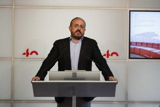 El PP català aclareix: "No volem una candidatura conjunta amb Ciutadans; volem aglutinar aquest espai polític sota les nostres sigles" El PP català aclareix: "No volem una candidatura conjunta amb Ciutadans; volem aglutinar aquest espai polític sota les nostres sigles"
