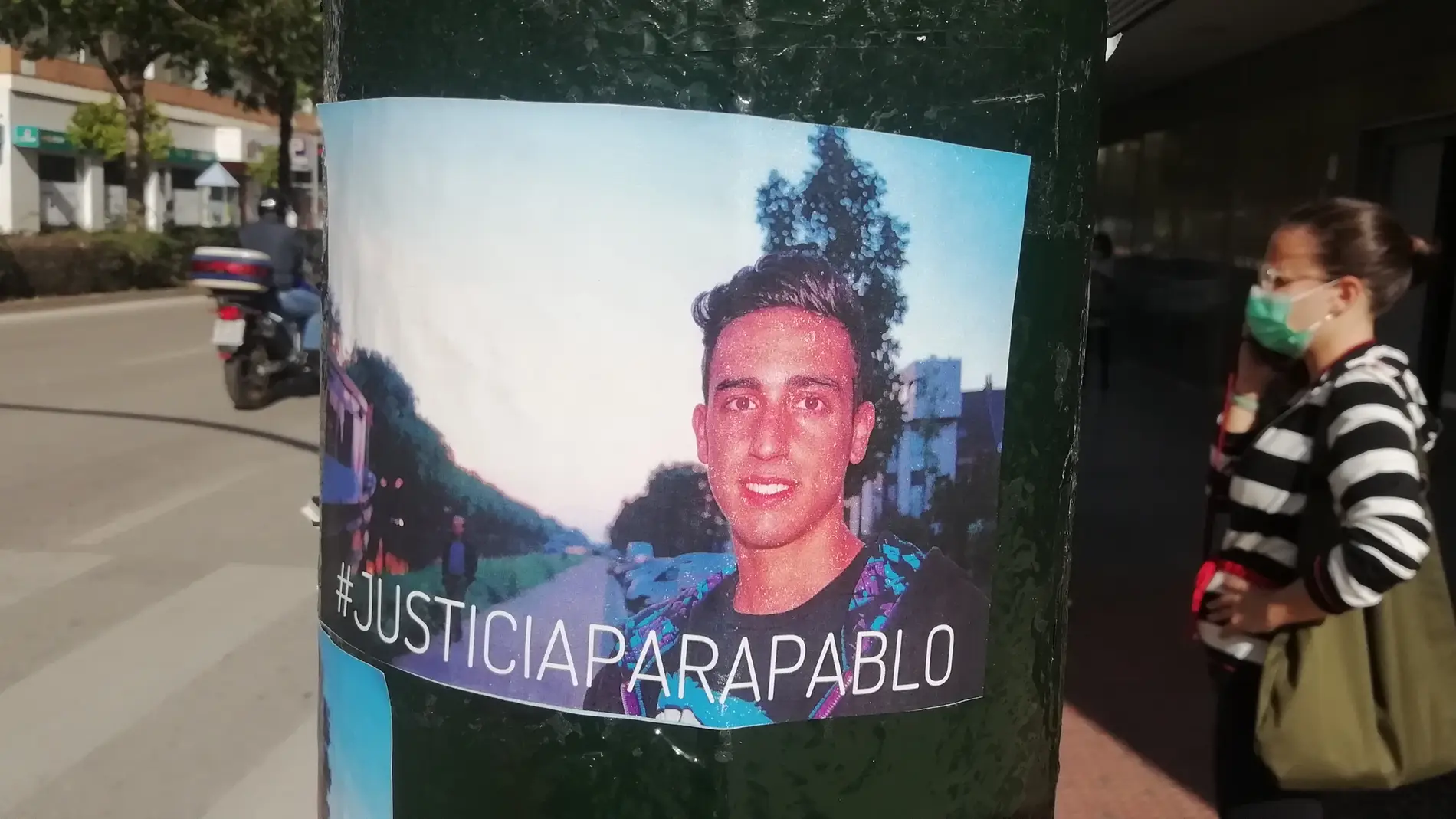 Uno de los carteles en los que se pide justicia para Pablo Podadera