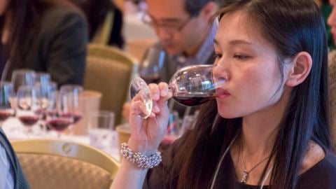 Participante en el seminario japones de vinos