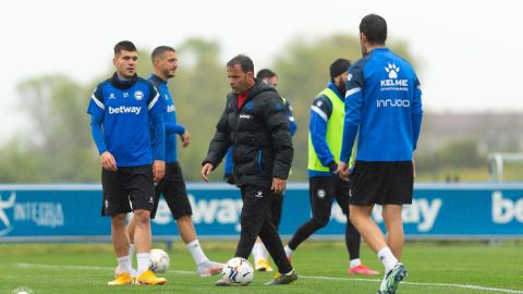 Entrenamiento del Deportivo Alav&eacute;s