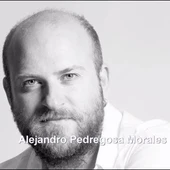 Hablamos con Alejandro Pedregosa Morales, ganador de la XIII edición con "Album de Familia" Hablamos con Alejandro Pedregosa Morales, ganador de la XIII edición con "Album de Familia"