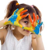 principal objetivo poner de manifiesto todo el potencial creativo de las personas a nivel mundial 
