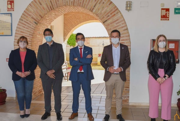 La Diputación de Ciudad Real anuncia la recepción de 7,6 millones de euros del IDAE La Diputación de Ciudad Real anuncia la recepción de 7,6 millones de euros del IDAE