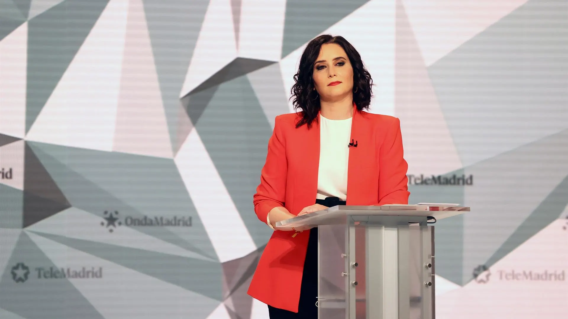 La candidata del Partido Popular a la presidencia de la Comunidad de Madrid, Isabel D&iacute;az Ayuso, durante el debate electoral de Telemadrid