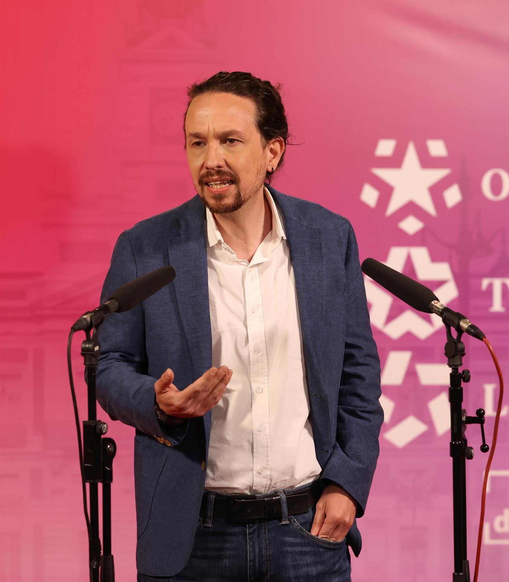 Pablo Iglesias, Grande-Marlaska y la directora de la Guardia Civil, amenazados con cartas con balas en su interior Pablo Iglesias, Grande-Marlaska y la directora de la Guardia Civil, amenazados con cartas con balas en su interior