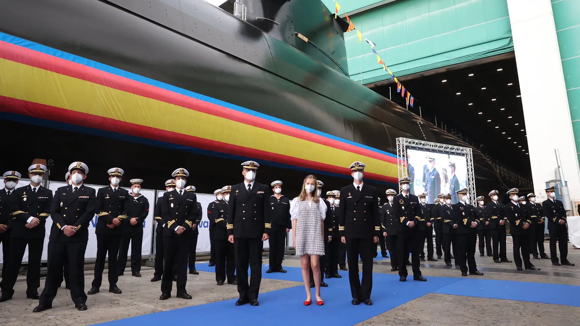 La princesa de Asturias bautiza el nuevo submarino Isaac Peral
