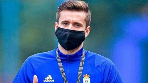 Joan Femen&iacute;as, portero del Real Oviedo.