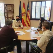 La finalidad de dichas actuaciones es facilitar impulsar el mercado laboral, e incluyen varias líneas de actuación La finalidad de dichas actuaciones es facilitar impulsar el mercado laboral, e incluyen varias líneas de actuación