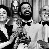 Encarna Paso, José Luis Garci y Antonio Ferrandis, tras ganar el Oscar para 'Volver a empezar' en 1983 Encarna Paso, José Luis Garci y Antonio Ferrandis, tras ganar el Oscar para 'Volver a empezar' en 1983