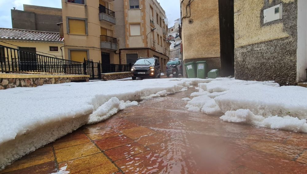 Imagen del municipio de Ayna tras el granizo