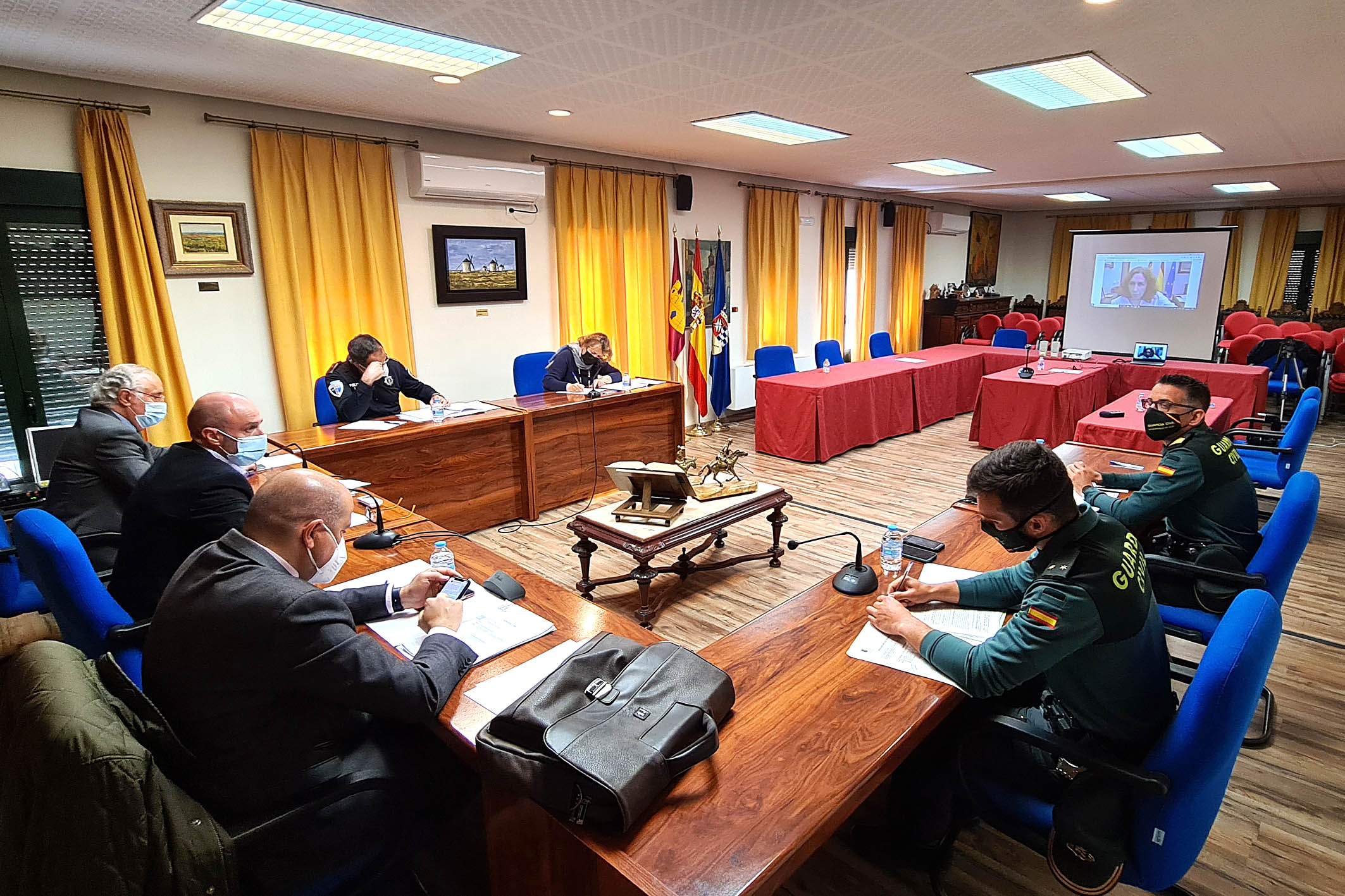La Junta Local de Seguridad de Argamasilla de Alba pide “no bajar la guardia” contra la COVID-19 La Junta Local de Seguridad de Argamasilla de Alba pide “no bajar la guardia” contra la COVID-19