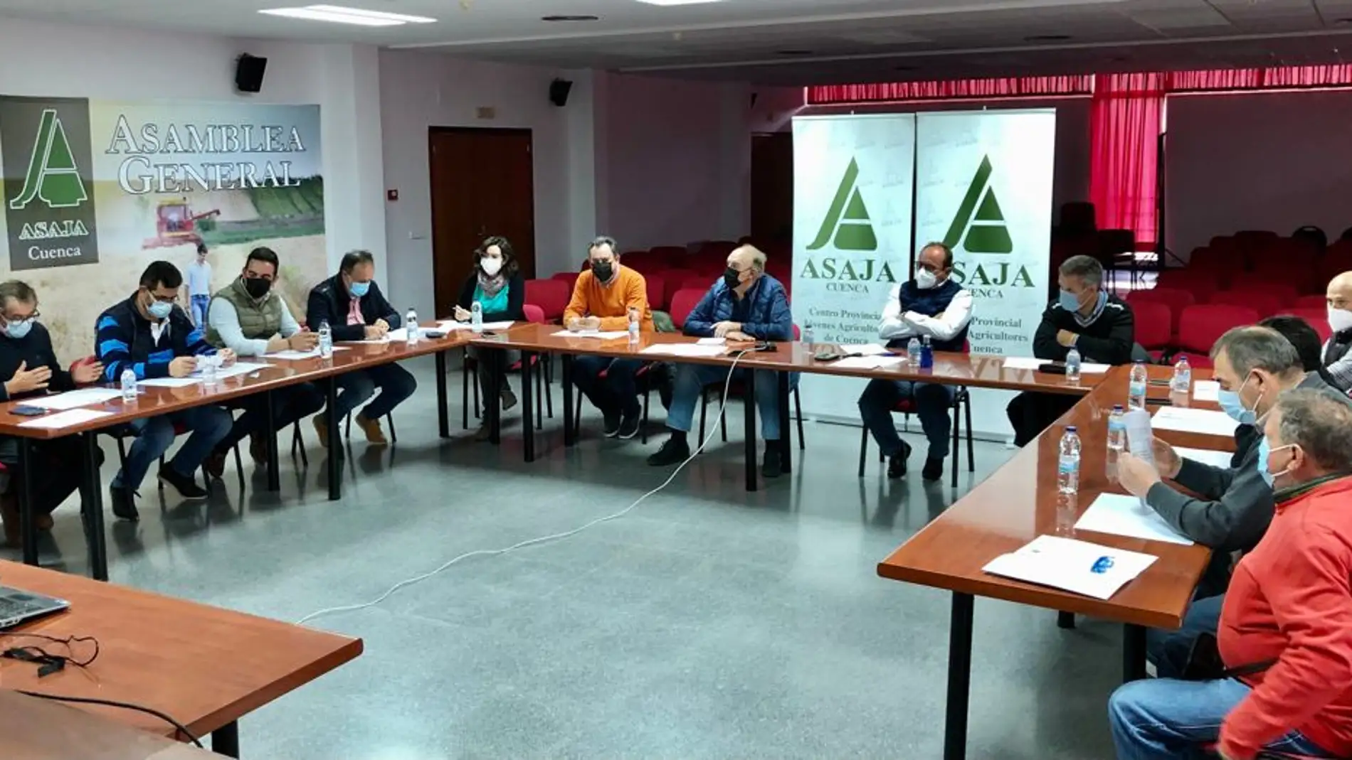 Comité ejecutivo de Asaja de Cuenca, este viernes en la sede de la capital 
