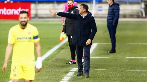 Javier Calleja, entrenador del Deportivo Alav&eacute;s