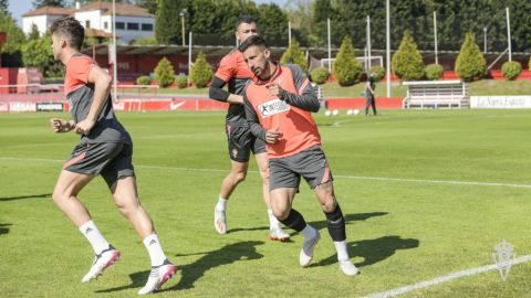 Aitor Garc&iacute;a y Javi Fuego