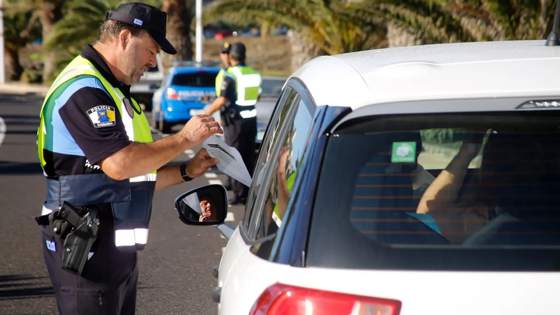 El alcalde asegura que en los próximos días aumentarán los controles aleatorios de tráfico y de personas para incrementar la seguridad ciudadana 