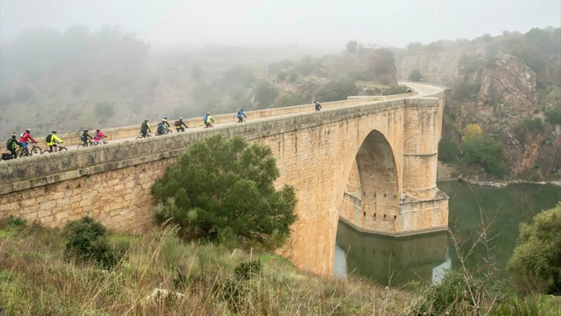 La Diputación de Cáceres acondicionará el sendero 'Camino natural del Tajo' para cicloturismo