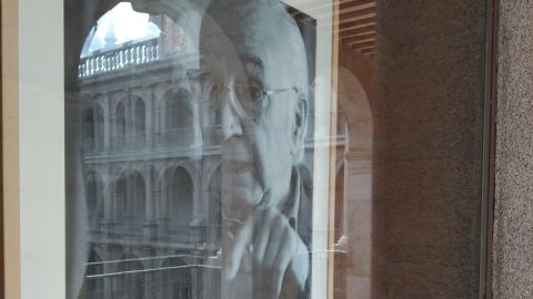 Exposici&oacute;n sobre Francisco Brines en el Museo Luis Gonz&aacute;lez Robles de la Universidad de Alcal&aacute;
