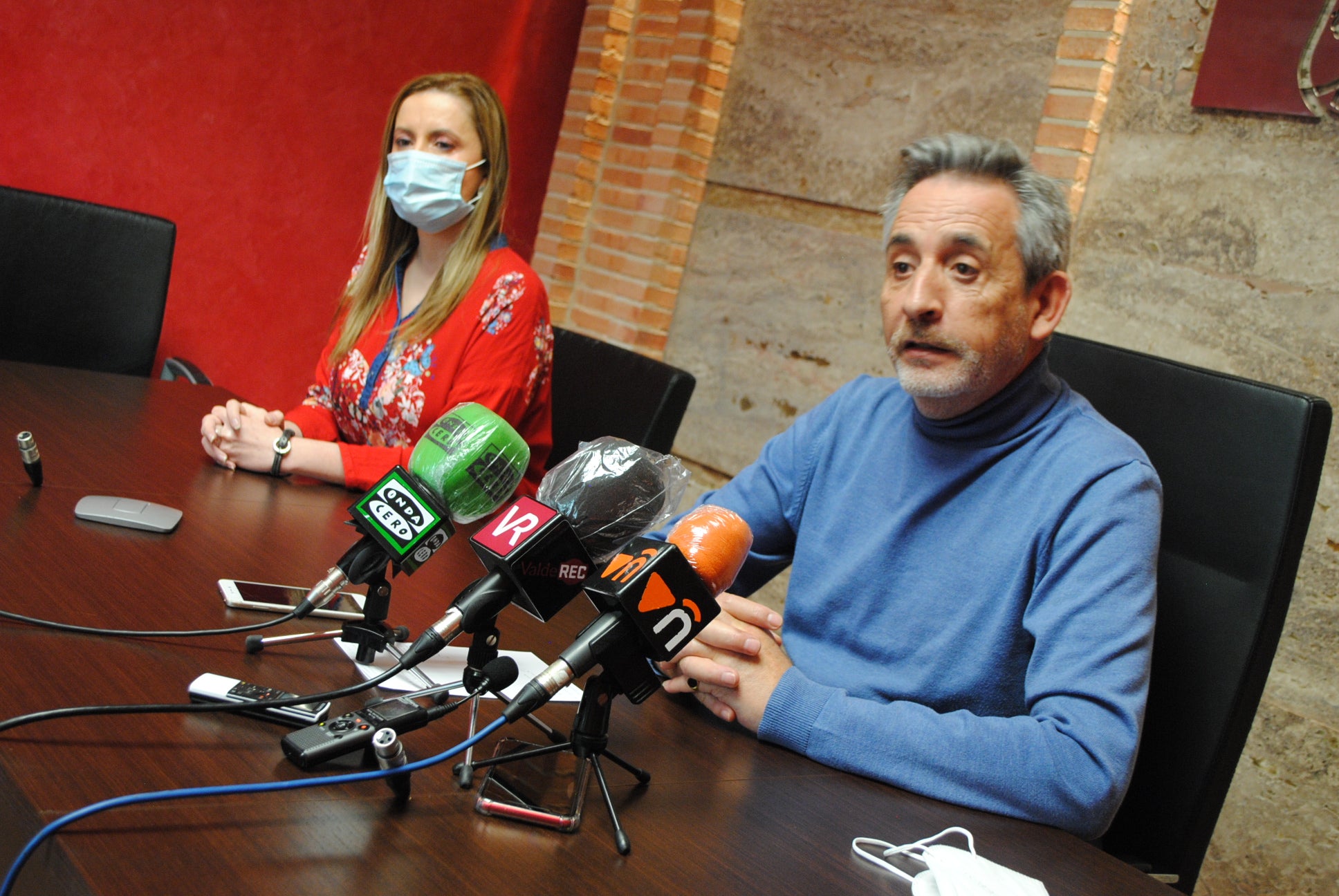 Valdepeñas exigirá servicios mínimos si las trabajadoras de Ayuda a domicilio van a la huelga Valdepeñas exigirá servicios mínimos si las trabajadoras de Ayuda a domicilio van a la huelga