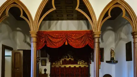 Cama Napolitana con dosel Máis que Arte
