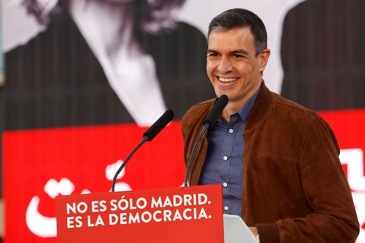 El Gobierno confirma a Europa la fecha en la que impondrá el cobro por el uso de carreteras en España El Gobierno confirma a Europa la fecha en la que impondrá el cobro por el uso de carreteras en España